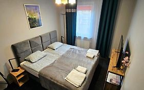Miami Vice Apartament By Karl